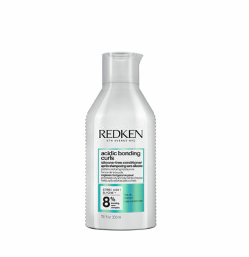 Acondicionador reparador rizos Acidic Bonding Curls Conditioner de REDKEN BETH'S HAIR