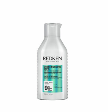 Champú reparador concentrado rizos Acidic Bonding Curls shampoo de REDKEN BETH'S HAIR