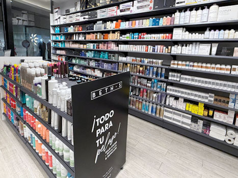 Tienda productos para el pelo peluquería BETH'S HAIR en Centro Comercial Luz del Tajo Toledo